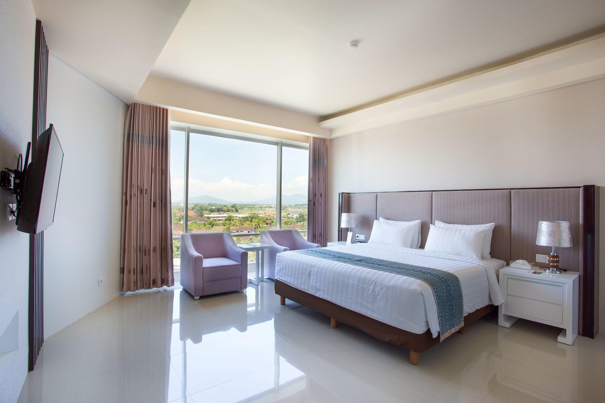Golden Palace Hotel Lombok Матарам Экстерьер фото