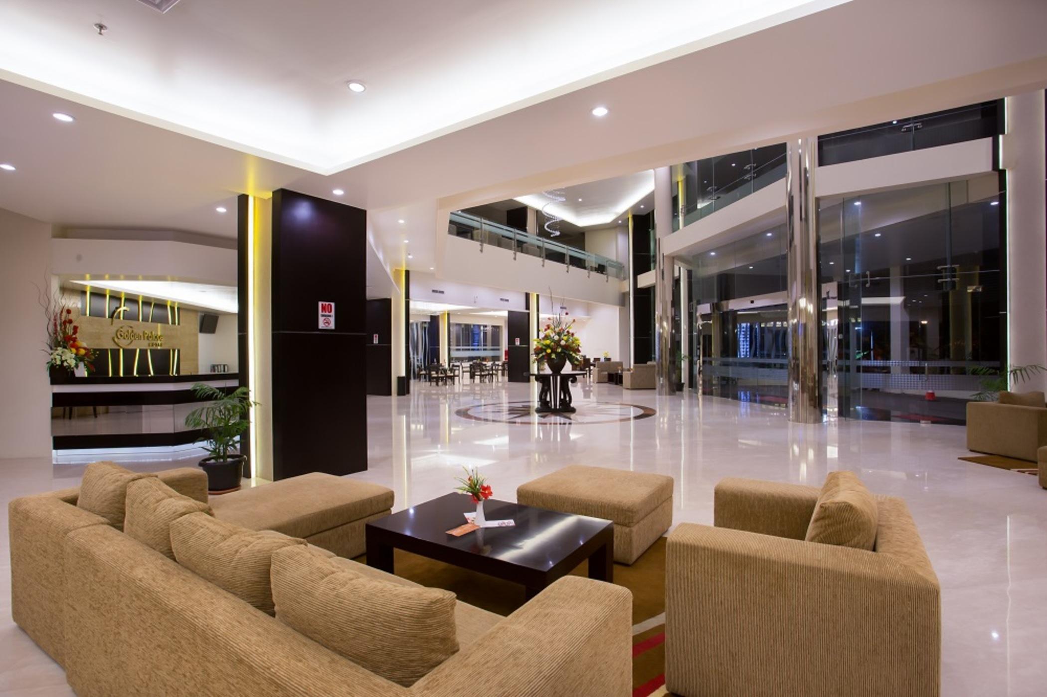 Golden Palace Hotel Lombok Матарам Экстерьер фото